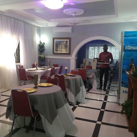 The Winford Boutique Hotel Achimota Taifa Kültér fotó