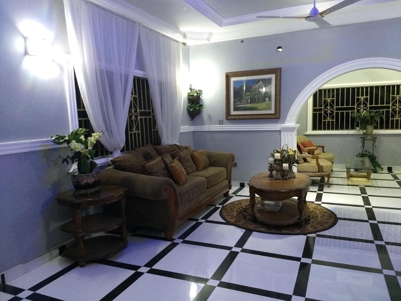 The Winford Boutique Hotel Achimota Taifa Kültér fotó