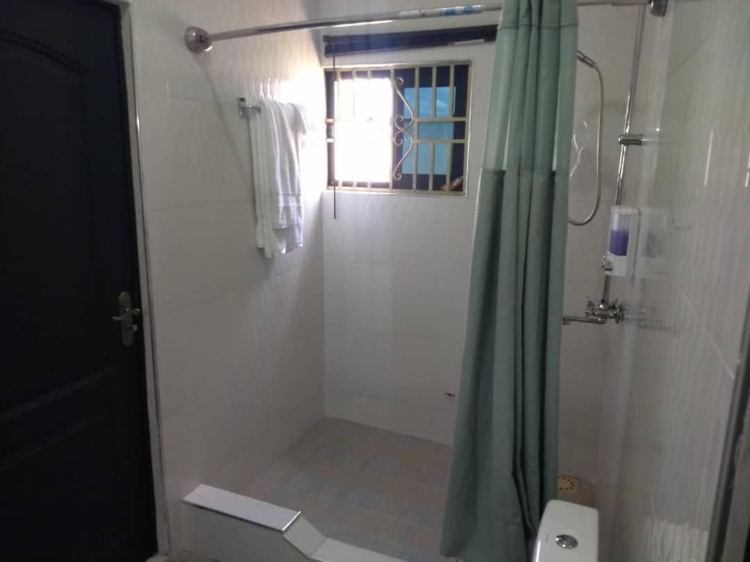 The Winford Boutique Hotel Achimota Taifa Kültér fotó